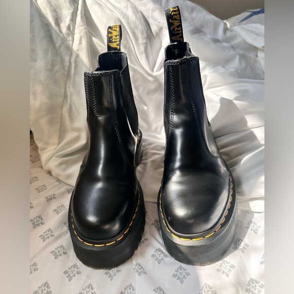 doc marten slip ons size 8 - Picture 1 of 5